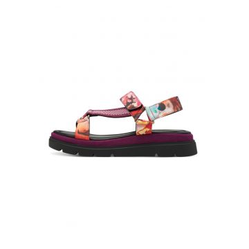 Sandale cu platforma si barete Sandale cu platforma si barete