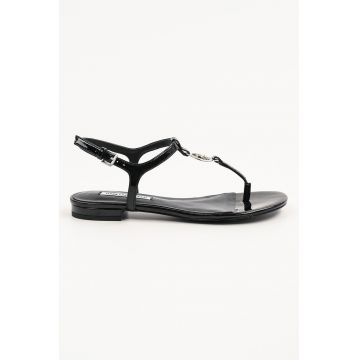 Sandale din piele lacuita cu logo Sandale din piele lacuita cu logo