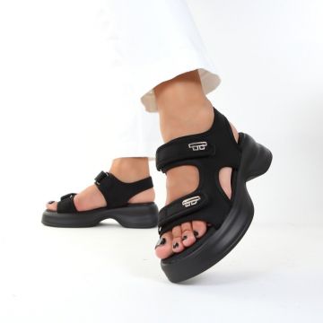 Sandale negre cu talpa inalta Fenia