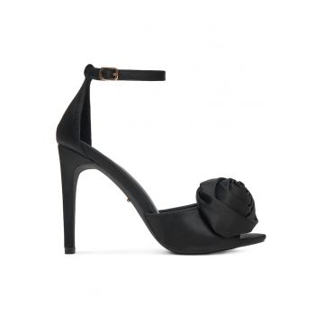 Sandale cu toc dama  model F89725-201 - piele ecologica - negru