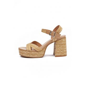 Sandale cu toc inalt si aplicatii de iuta - Bej