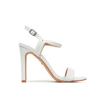 Sandale dama -  F8977-2 - alb - cu toc