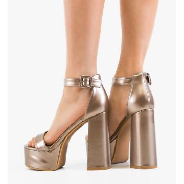 Sandale cu toc Butts Aurii 2