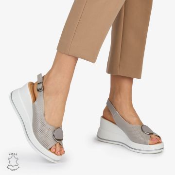 SANDALE Dama Piele Naturala CU TALPA INALTA SI ACCESORIU METALIC CRL1047 Culoare: GRI