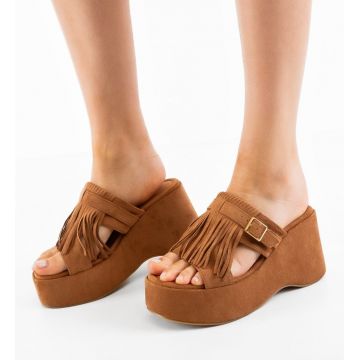 Platforme dama Korani Camel