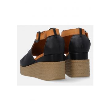 Sandale cu catarama cu talpa wedge