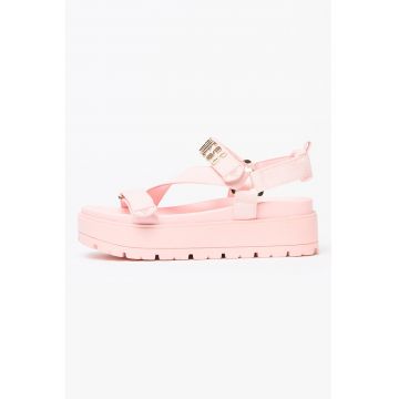 Sandale cu talpa wedge si logo - Roz