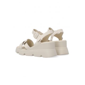 Sandale de piele uni cu platforma