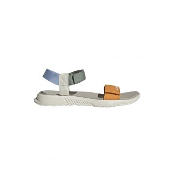 Sandale cu velcro si logo discret Terrex - Albastru pastel/Portocaliu mandarina/Alb murdar