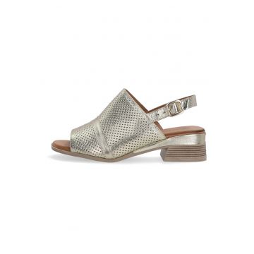 Sandale din piele cu aspect metalizat si perforatii discrete
