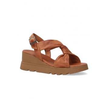 Sandale din piele cu talpa wedge si barete rasucite