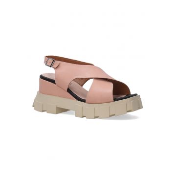 Sandale din piele cu talpa wedge si varf patrat