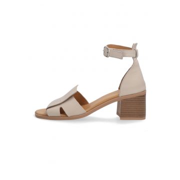 Sandale elegante cu toc si varf patrat