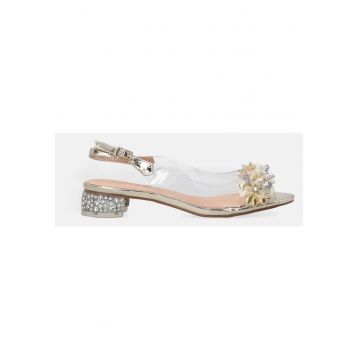 Sandale cu varf decupat si ornament floral
