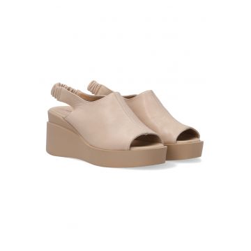 Sandale din piele cu talpa wedge si model uni