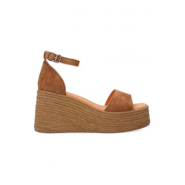 Sandale din piele intoarsa cu talpa wedge si bareta la glezna