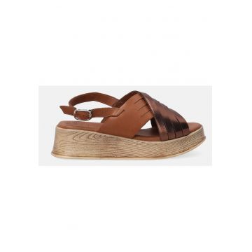 Sandale wedge cu barete incrucisate din piele