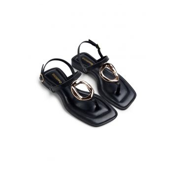 Sandale de piele cu element metalic Matuu - Negru
