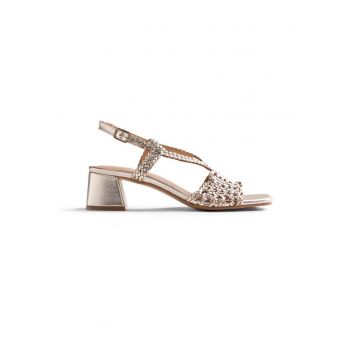Sandale de piele cu garnituri metalice impletite - Auriu platinat