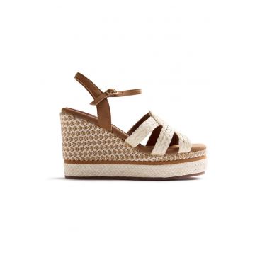 Sandale wedge cu aspect impletit Karatina - Maro