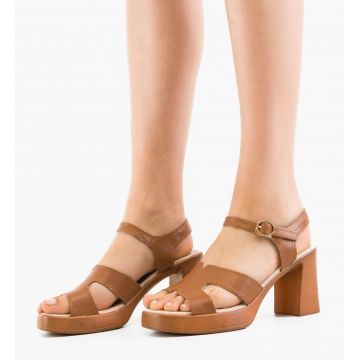 Sandale cu toc Aryana Camel
