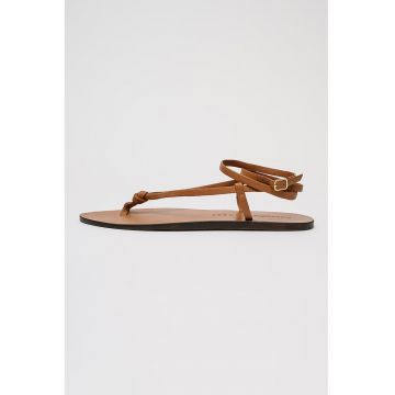 Sandale din piele cu bareta separatoare Kate - Maro camel