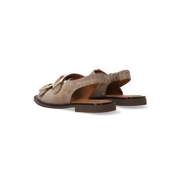 Sandale din piele intoarsa cu nituri decorative