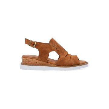 Sandale din piele intoarsa cu talpa wedge