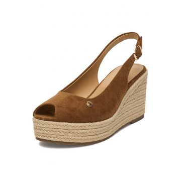 Sandale dama -  inchidere cu catarama - maro - material textil