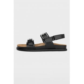 Sandale de piele cu catarame