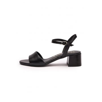 Sandale de piele cu toc masiv - Negru