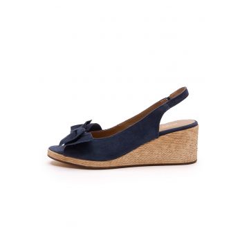 Sandale din piele cu talpa wedge si varf decupat - Albastru ultramarin