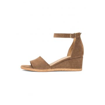 Sandale wedge de piele intoarsa - Maro taupe