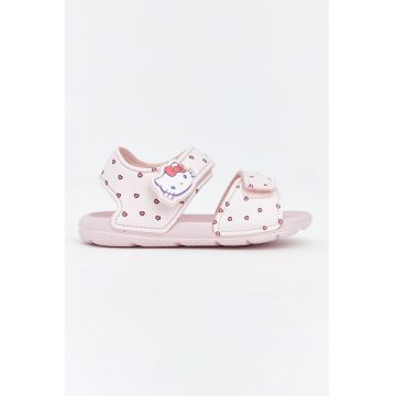 Sandale cu velcro si imprimeu - Roz pastel