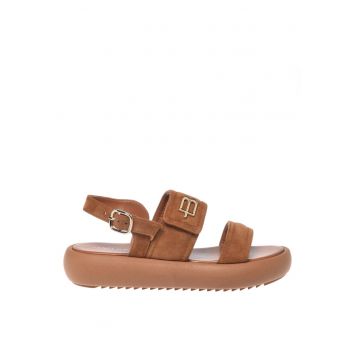 Sandale slingback din piele intoarsa - Maro