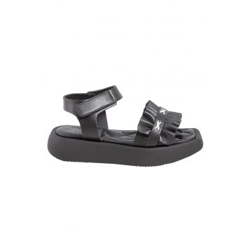 Sandale de piele cu velcro Sandale de piele cu velcro