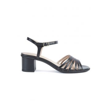 Sandale de piele cu barete multiple Sandale de piele cu barete multiple