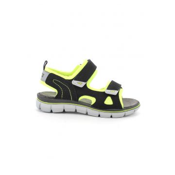 Sandale cu inchidere velcro