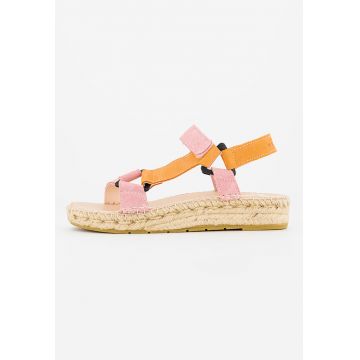 Sandale-espadrile din piele intoarsa