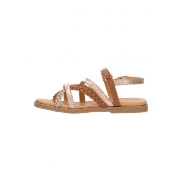 Sandale de piele ecologica cu barete cu aspect impletit Sandale de piele ecologica cu barete cu aspect impletit