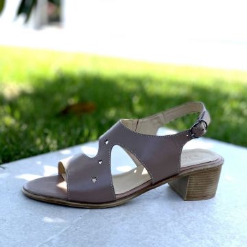 Sandale din piele naturala 175009 nude Sandale din piele naturala 175009 nude