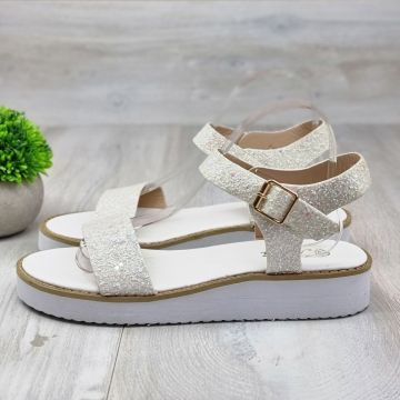 Sandale Dama Albe Cu Bareta Adaya Sandale Dama Albe Cu Bareta Adaya