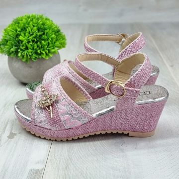 Sandale Fata Roz Cu Bareta Chickoa Sandale Fata Roz Cu Bareta Chickoa