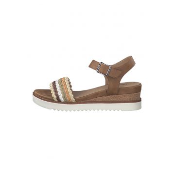 Sandale cu talpa wedge